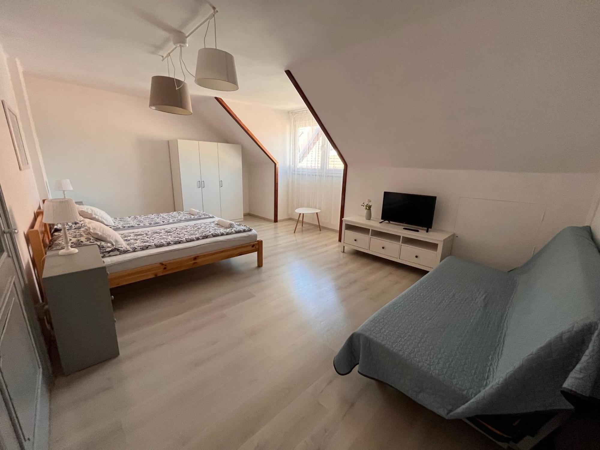 Pacsirta Apartman Grand Eger Ngoại thất bức ảnh